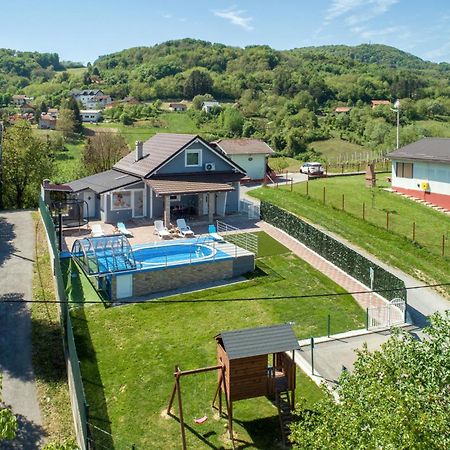 Cvetkova Hiza Sa Jacuzzijem Villa Tuheljske Toplice Eksteriør billede